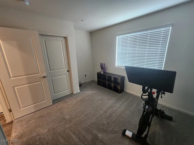 $2,000 | 6925 Spicy Merlot Street, North Las Vegas, NV 89086