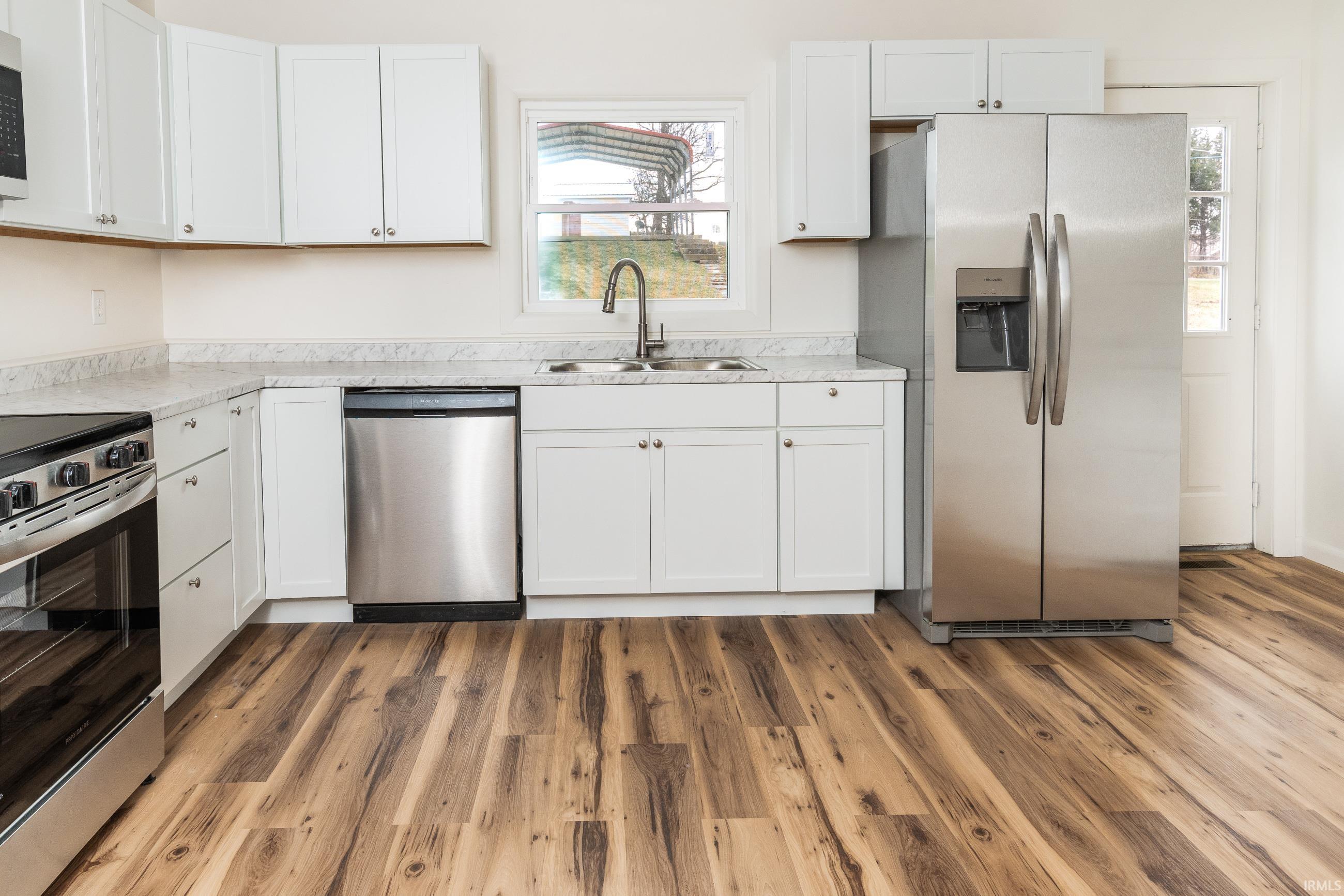 1824 14th Street Bedford, IN 47421 - Photo 14 of 36