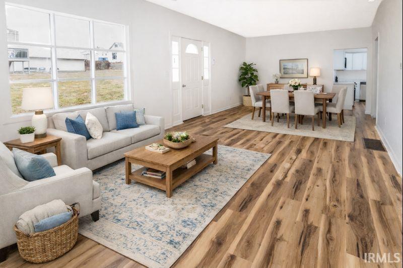 1824 14th Street Bedford, IN 47421 - Photo 2 of 36