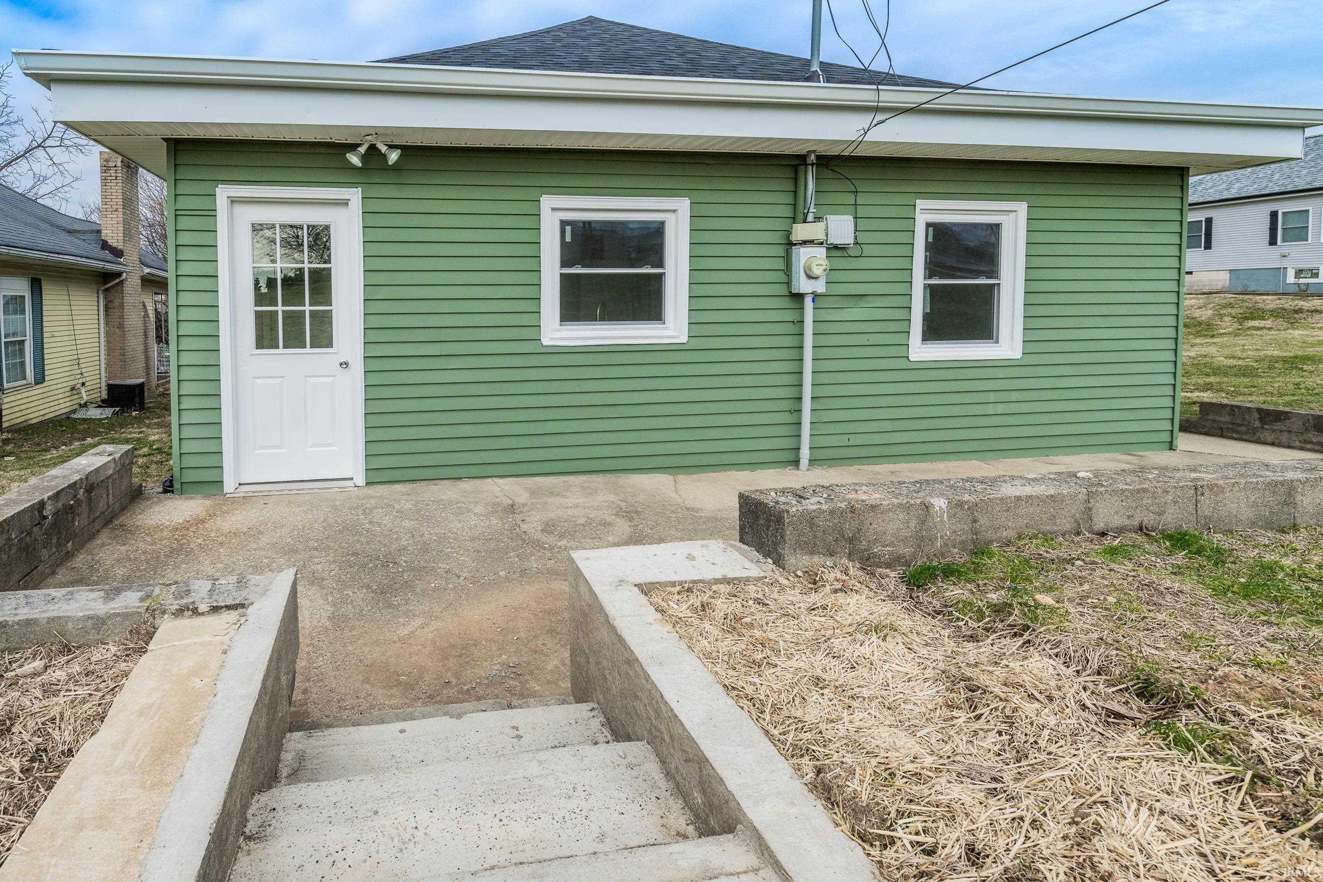 1824 14th Street Bedford, IN 47421 - Photo 31 of 36