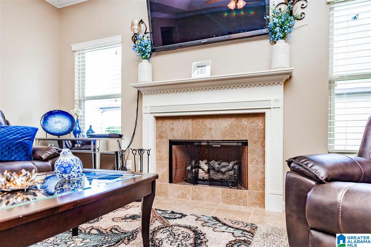 2059 Kerry Circle Calera, AL 35040 - Photo 12 of 37