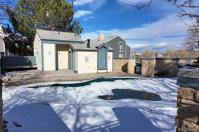 $215,000 | 16001 East Alaska Place, Unit 7, Aurora, CO 80017