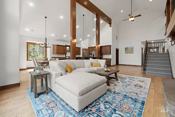 $1,990,000 | 12924 Dawn Drive, Donnelly, ID 83615