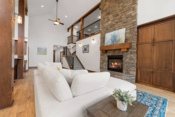 $1,990,000 | 12924 Dawn Drive, Donnelly, ID 83615