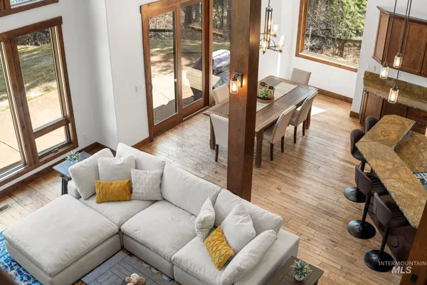 $1,990,000 | 12924 Dawn Drive, Donnelly, ID 83615