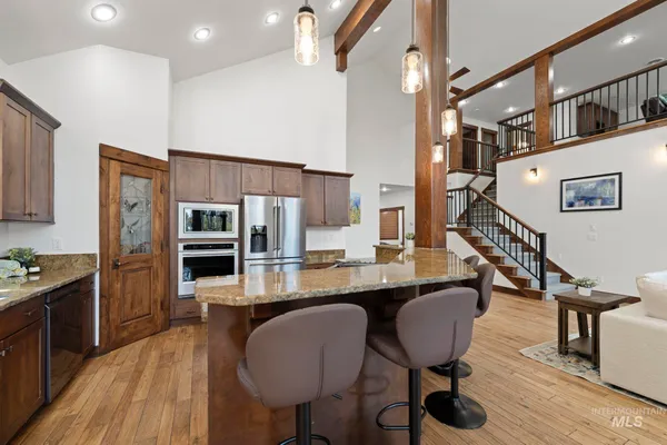 $1,990,000 | 12924 Dawn Drive, Donnelly, ID 83615