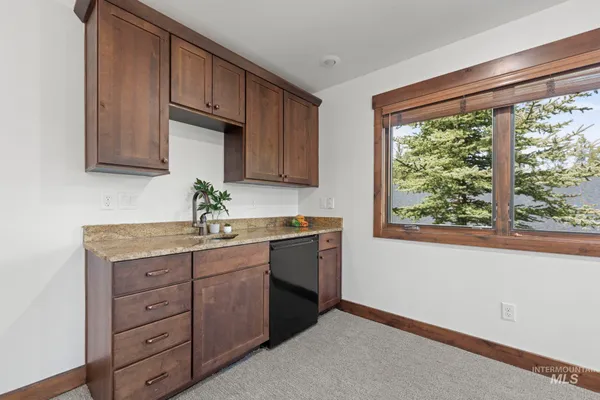 $1,990,000 | 12924 Dawn Drive, Donnelly, ID 83615