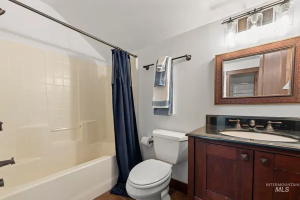 $1,990,000 | 12924 Dawn Drive, Donnelly, ID 83615