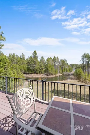 $1,990,000 | 12924 Dawn Drive, Donnelly, ID 83615