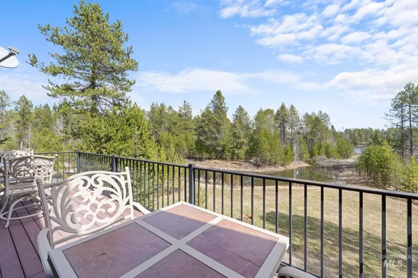 $1,990,000 | 12924 Dawn Drive, Donnelly, ID 83615