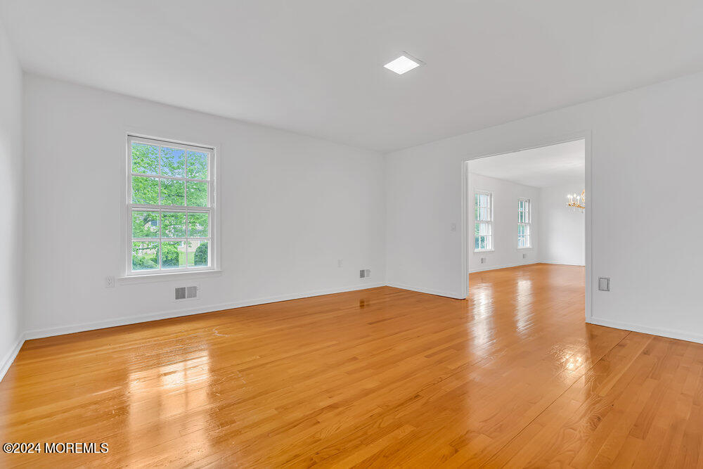 3 Carbury Road Asbury Park, NJ 07712 - Photo 12 of 58 021_dsc06423_711