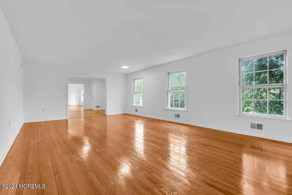 3 Carbury Road Asbury Park, NJ 07712 - Photo 28 of 58 043_dsc06568_104