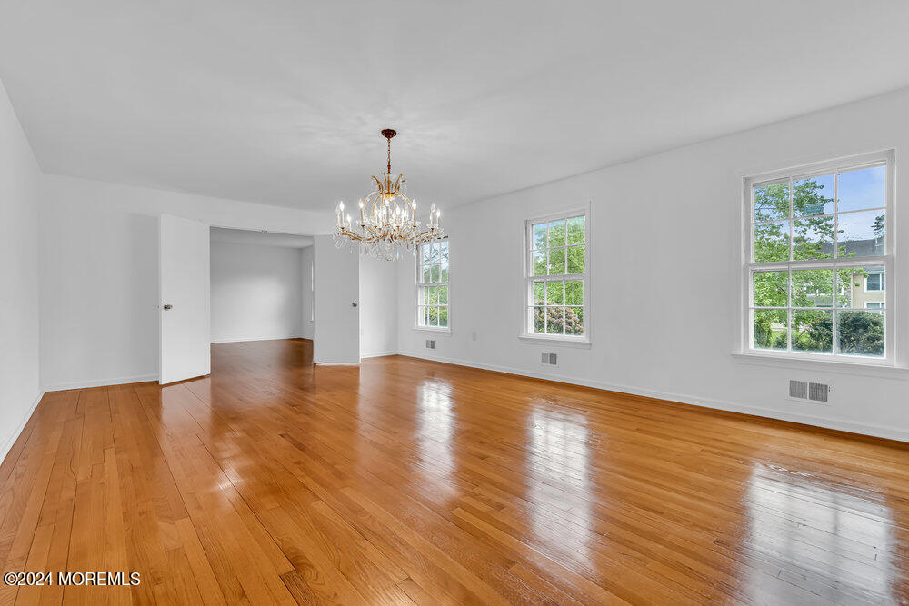 3 Carbury Road Asbury Park, NJ 07712 - Photo 10 of 58 016_dsc06398_284