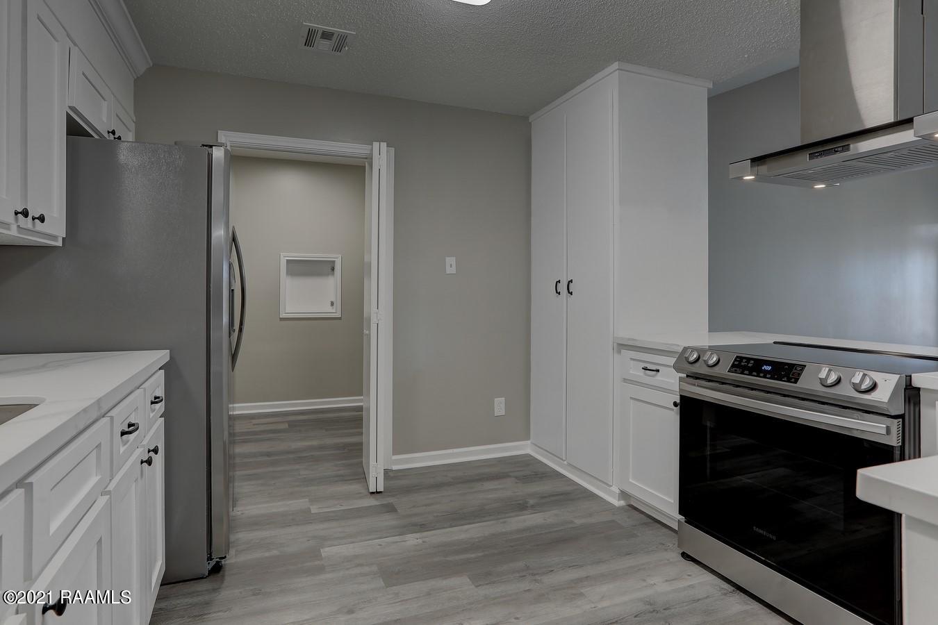 209 Racca Road Youngsville, LA 70592 - Photo 15 of 33 Gallery Image 15