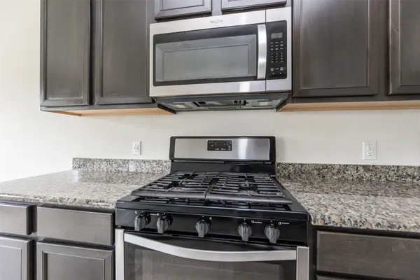 $1,980 | 541 Amberwood Park Drive, Katy, TX 77493