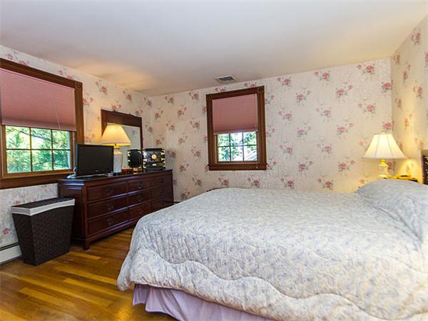 48 Lantern Road Belmont, MA 02478 - Photo 12 of 28 Gallery Image 12