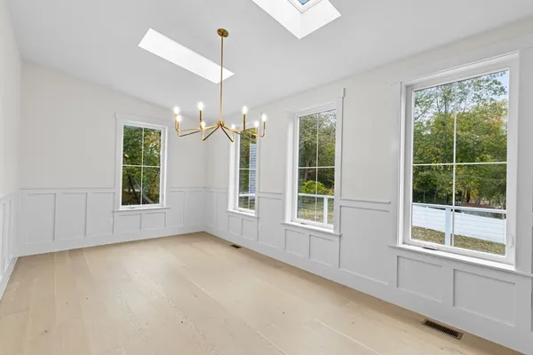 $2,490,000 | 7 Lewis Court, Hingham, MA 02043