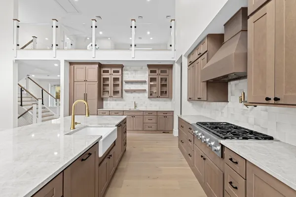 $2,490,000 | 7 Lewis Court, Hingham, MA 02043