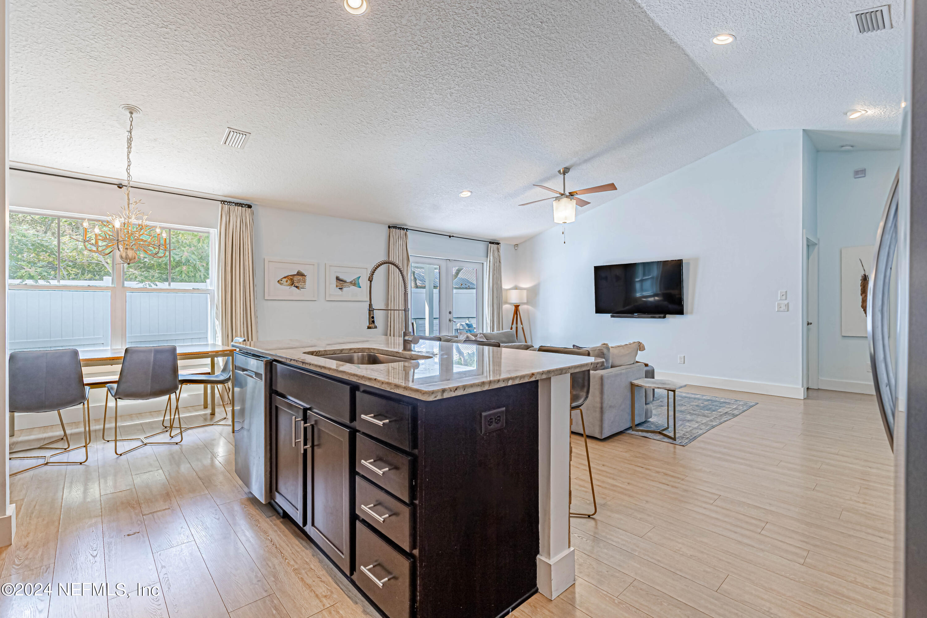 307 Fifteenth Street St. Augustine, FL 32084 - Photo 19 of 66 307 Fifteenth Street (19)