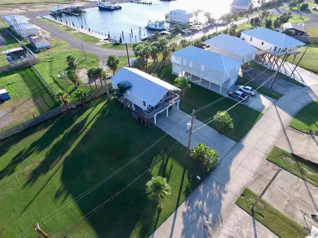 $325,000 | 115 Constantin Drive, Golden Meadow, LA 70357