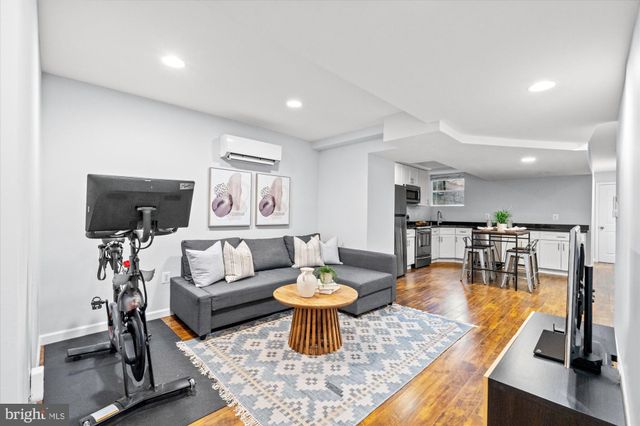 $1,495,000 | 121 V Street Northwest, Washington, DC 20001