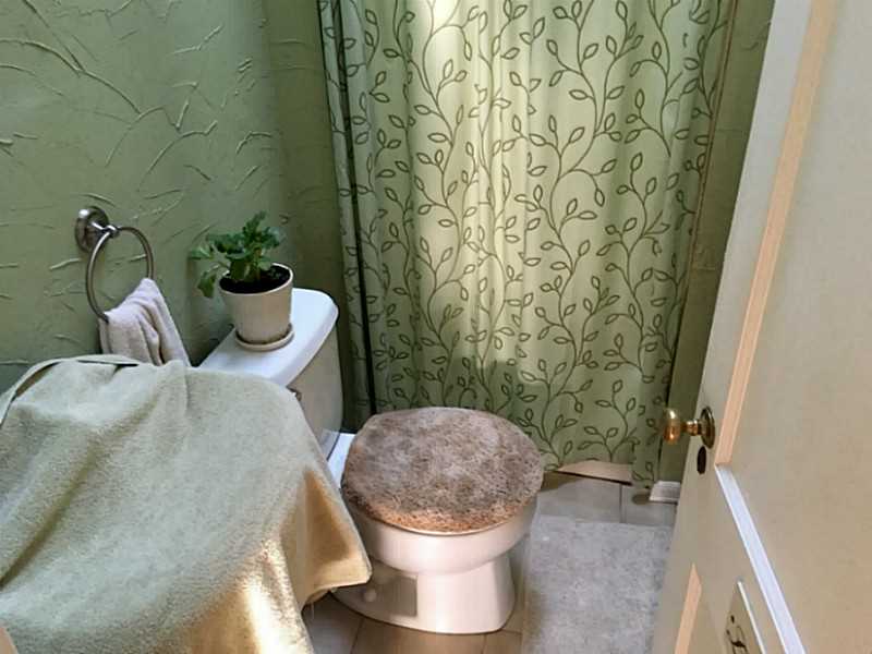 88 Stockwell Road Burrillville, RI 02826 - Photo 15 of 20 Bathroom.