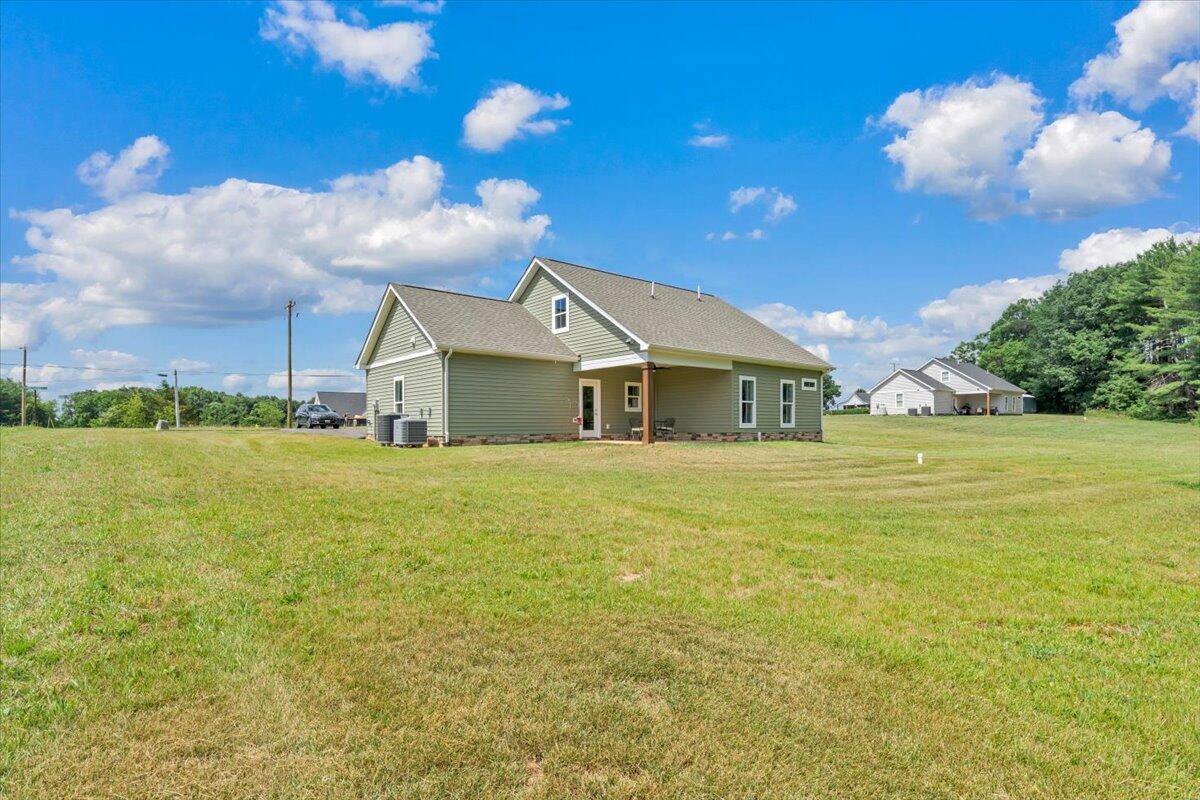 1581 Burnt Chimney Road Wirtz, VA 24184 - Photo 34 of 44 35-MIB03090