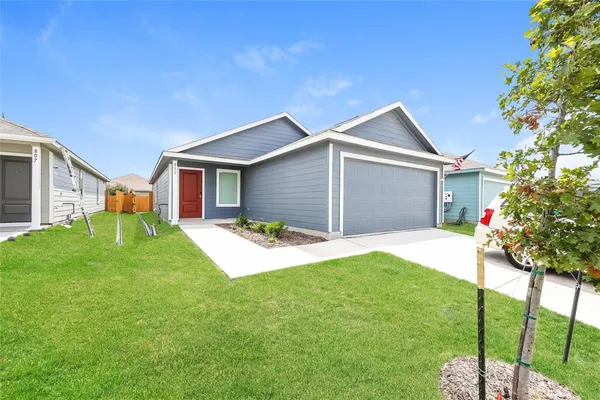 $1,679 | 811 Ponderosa Lane, Princeton, TX 75407