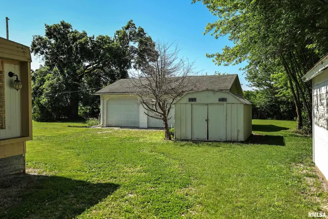 $27,000 | 8739 East Turner Highway, Astoria, IL 61501