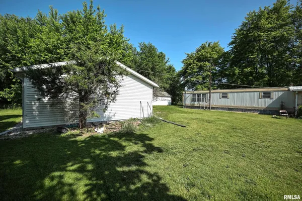 $17,000 | 8739 East Turner Highway, Astoria, IL 61501