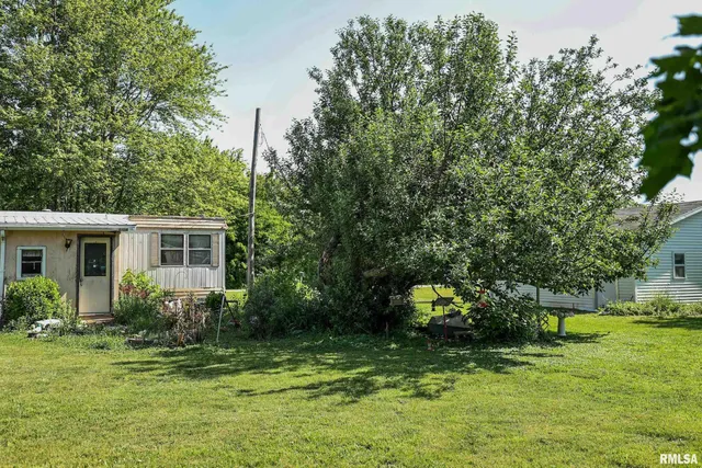 $27,000 | 8739 East Turner Highway, Astoria, IL 61501