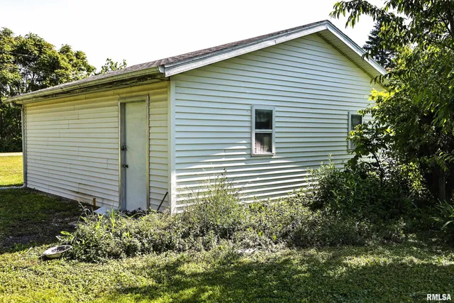 $27,000 | 8739 East Turner Highway, Astoria, IL 61501