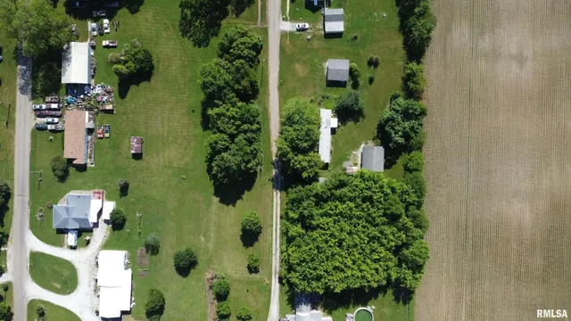 $27,000 | 8739 East Turner Highway, Astoria, IL 61501