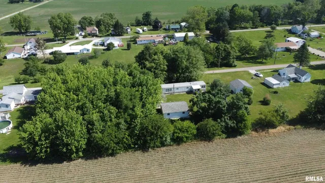 $27,000 | 8739 East Turner Highway, Astoria, IL 61501