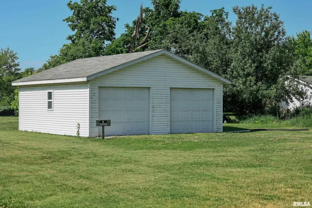 $27,000 | 8739 East Turner Highway, Astoria, IL 61501