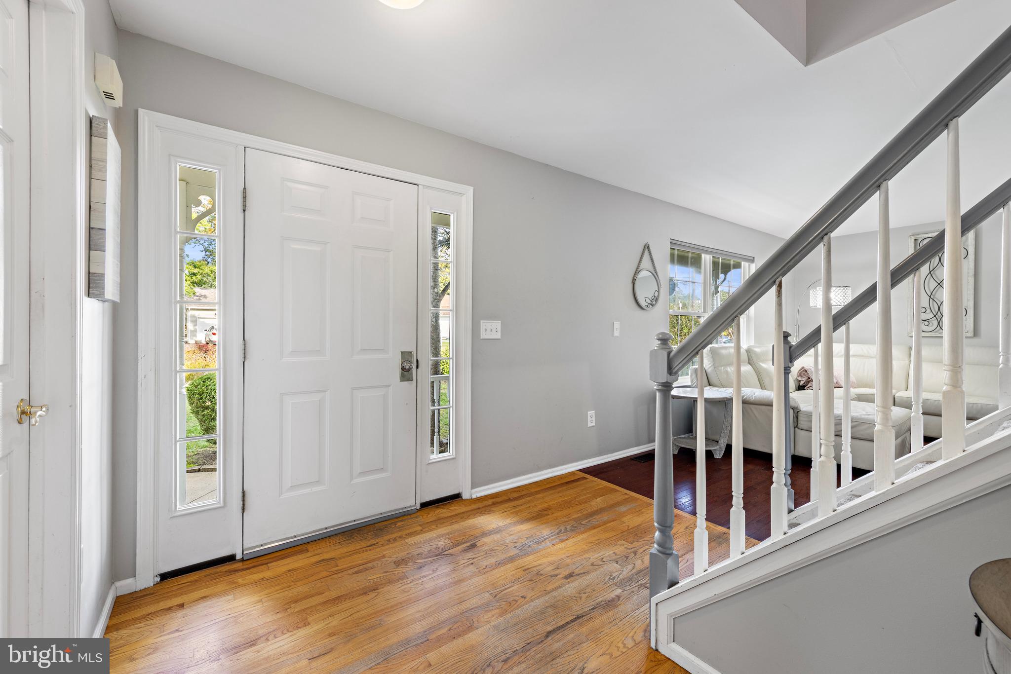 261 Wave Road Manahawkin, NJ 08050 - Photo 3 of 33 Gallery Image 3