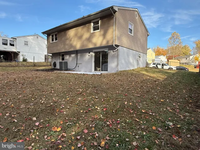 $505,000 | 13014 Kerrydale Road, Woodbridge, VA 22193