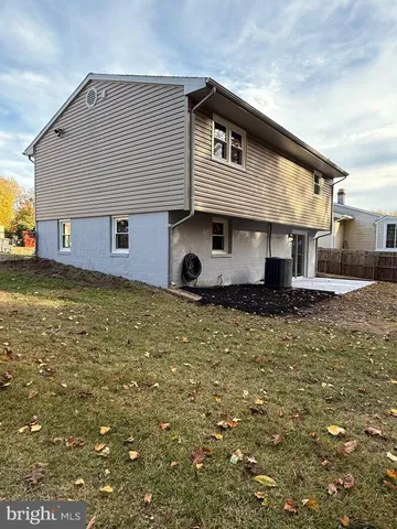 $505,000 | 13014 Kerrydale Road, Woodbridge, VA 22193