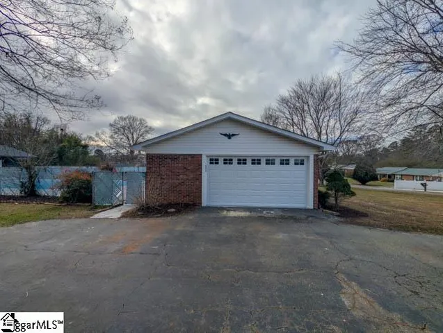 $325,000 | 106 Linda Lane, Easley, SC 29642