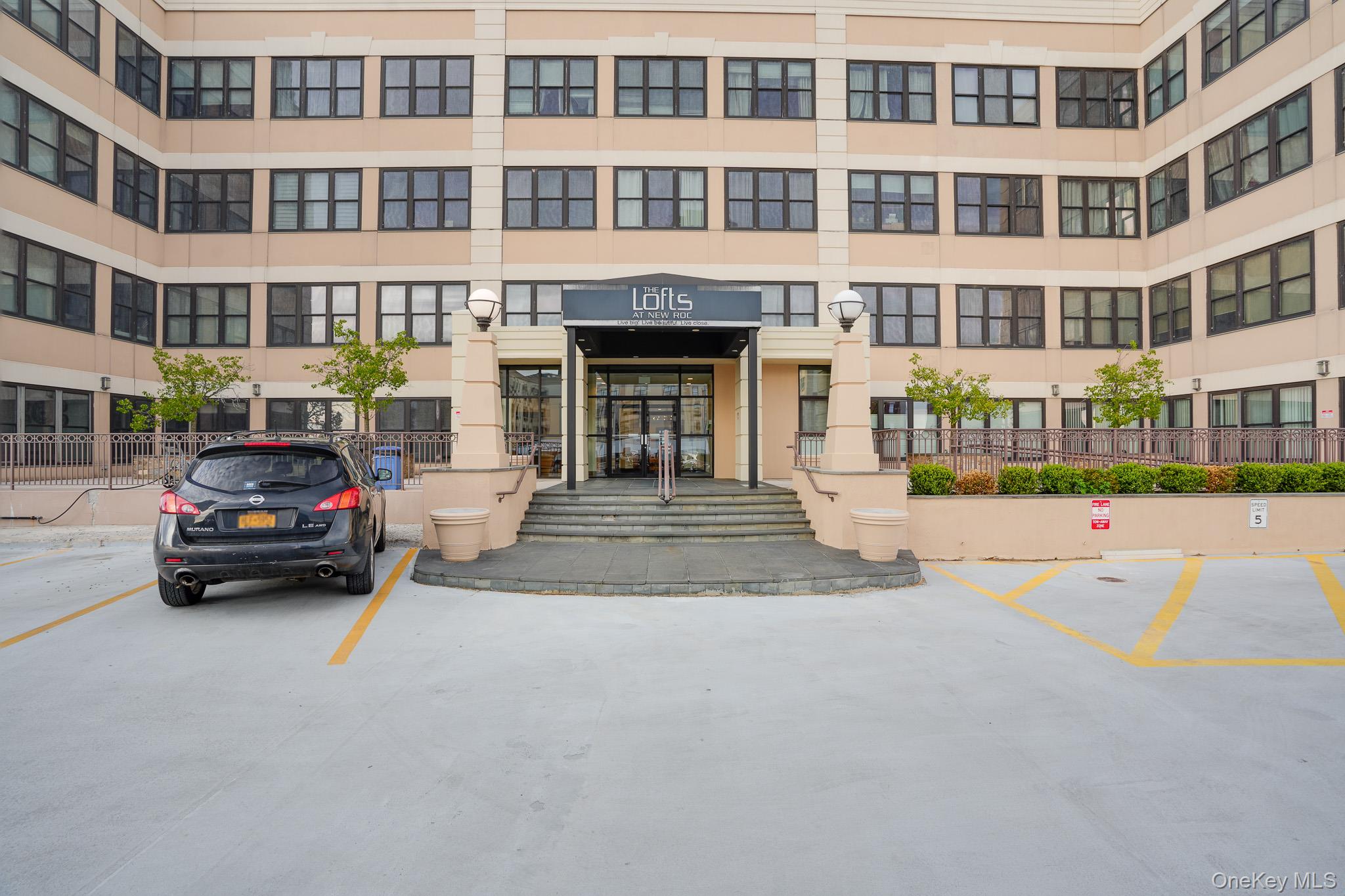 100 New Roc City Plaza, Unit 403 New Rochelle, NY 10801 - Photo 1 of 30