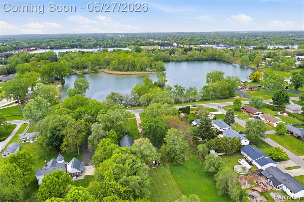 46500 Ryan Road Utica, MI 48317 - Photo 3 of 35
