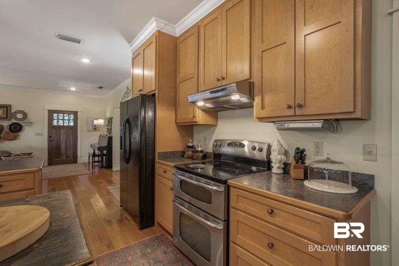 7 Confederate Point Daphne, AL 36527 - Photo 13 of 48 Kitchen