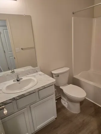 $305,000 | 4260 Plum Village Circle, Unit 42, Monroe, MI 48161