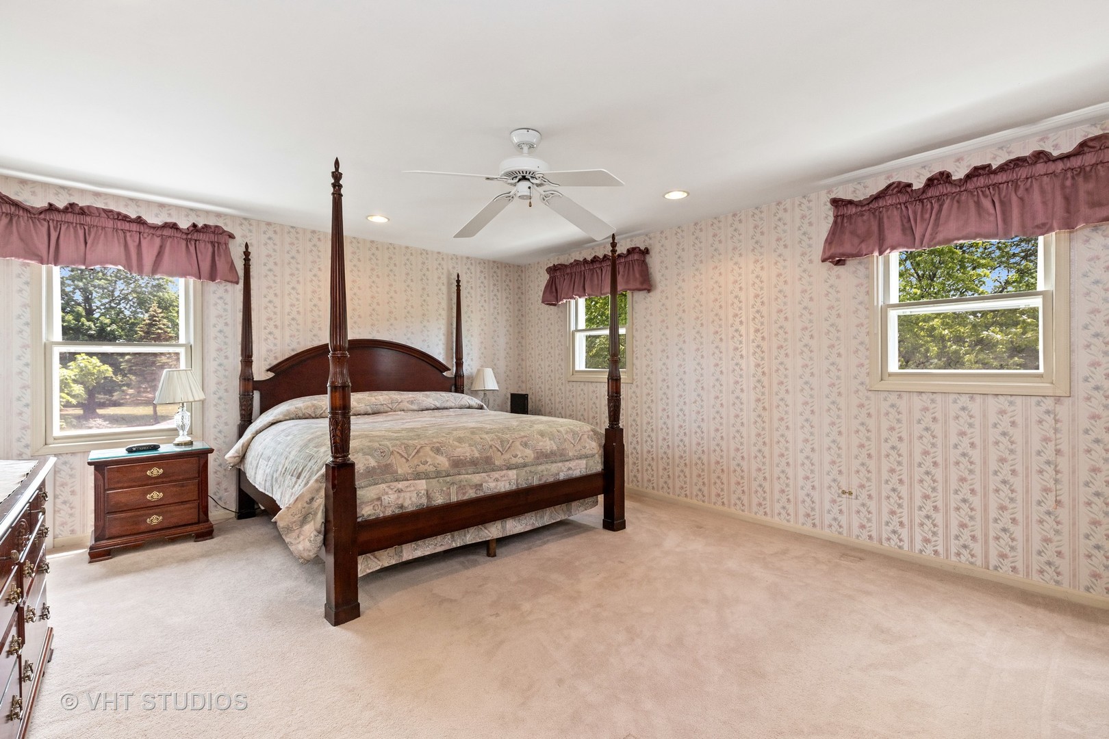 886 Fair Way Libertyville, IL 60048 - Photo 9 of 17 a bedroom with a bed dresser and window