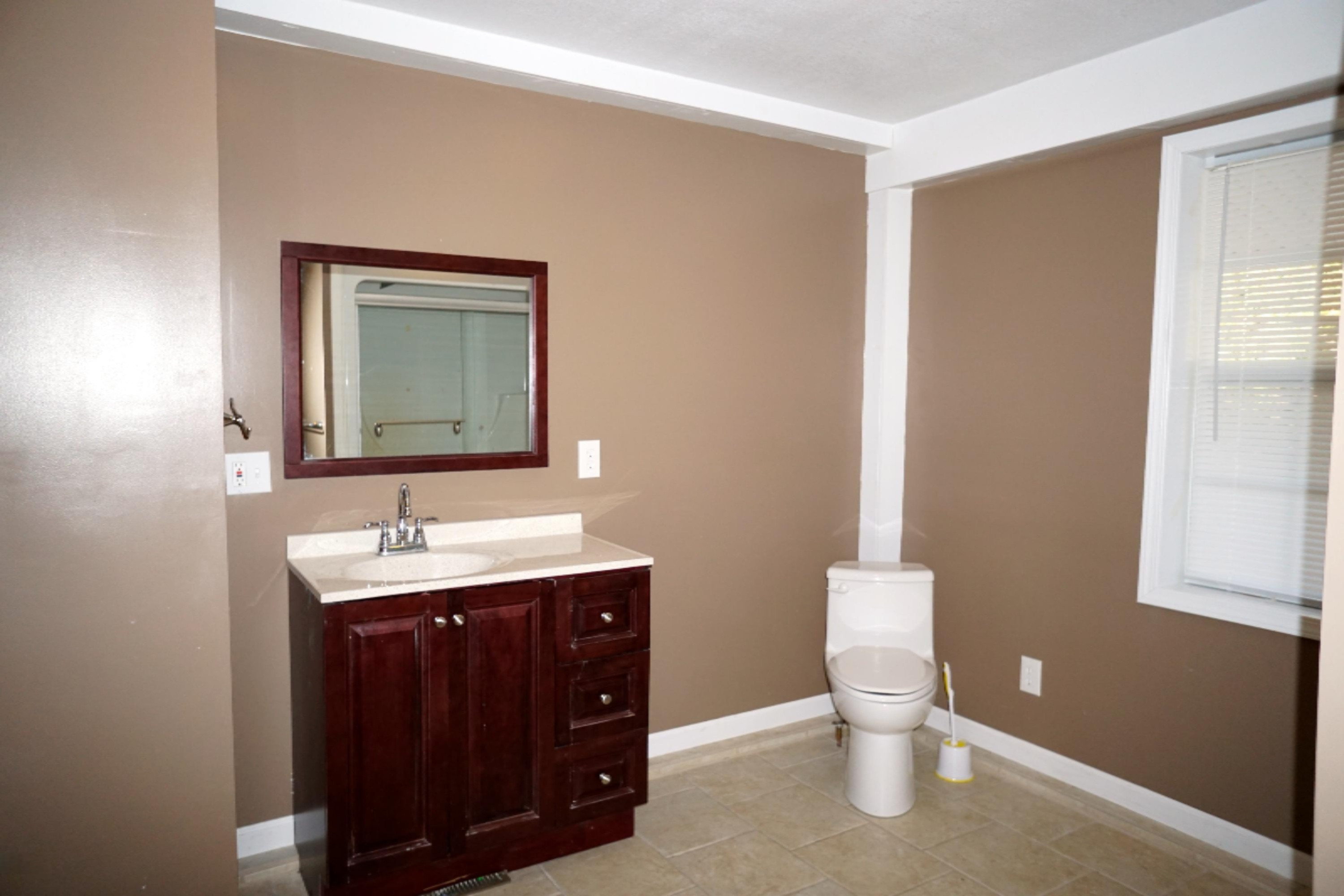 13077 Heights Road, Unit 8 Remus, MI 49340 - Photo 8 of 15 Bath