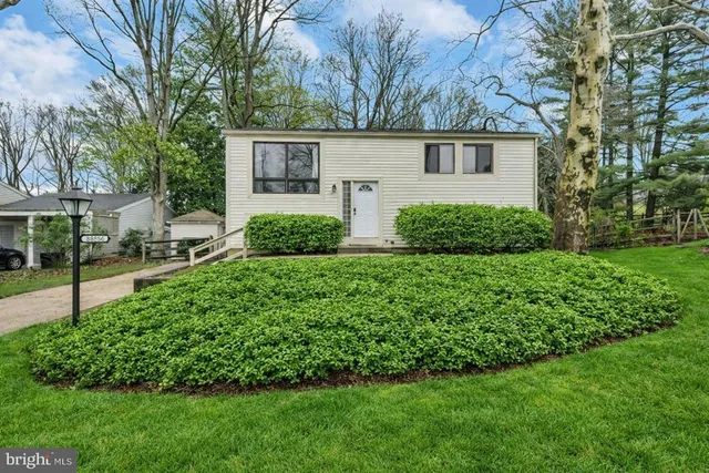 $2,999 | 8856 Young Sea Place, Columbia, MD 21045