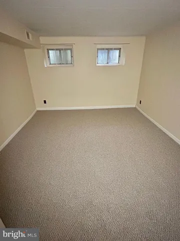 $2,300 | 3369 South Stafford Street, Unit A2, Arlington, VA 22206