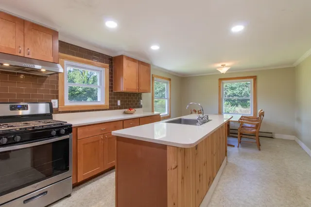 $434,900 | 3041 Cross Road, Jay, VT 05859