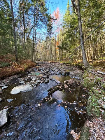 $434,900 | 3041 Cross Road, Jay, VT 05859