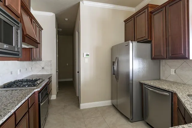 $2,600 | 573 Enfield Drive, Frisco, TX 75036